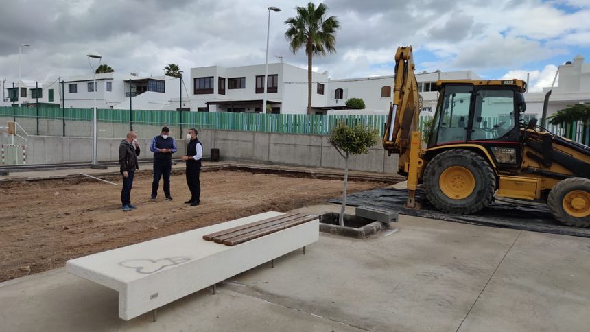 Visita obras cancha multiusos Centro Deportivo Playa Honda 1