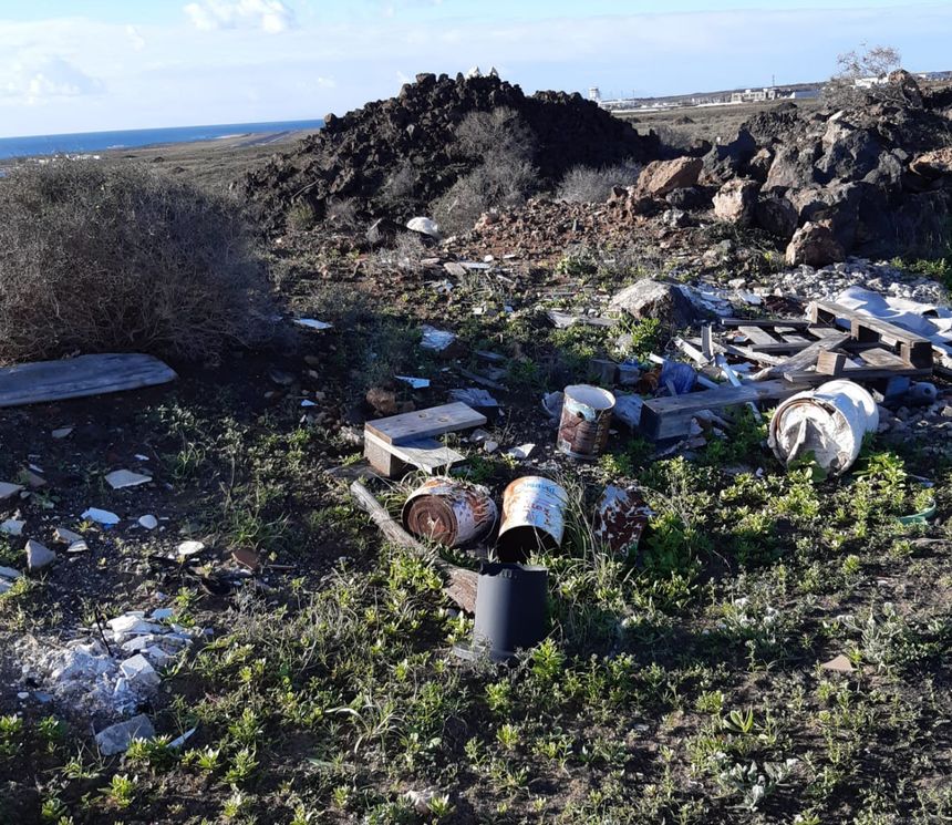 ESCOMBREROS ENCONTRADOS  (13)