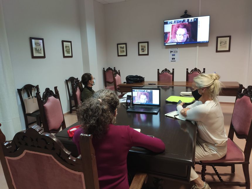 59c6960d-754b-4de8-b496-11b88b42e381