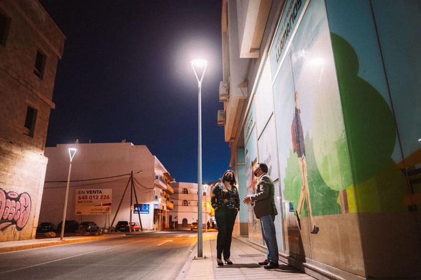 Las calles Brasilia y Antonio Armas Curbelo, en Arrecife, estrenan nuevo alumbrado tras llevar años sin luz pública. Nueva iluminación instalada por el Ayuntamiento de Arrecife