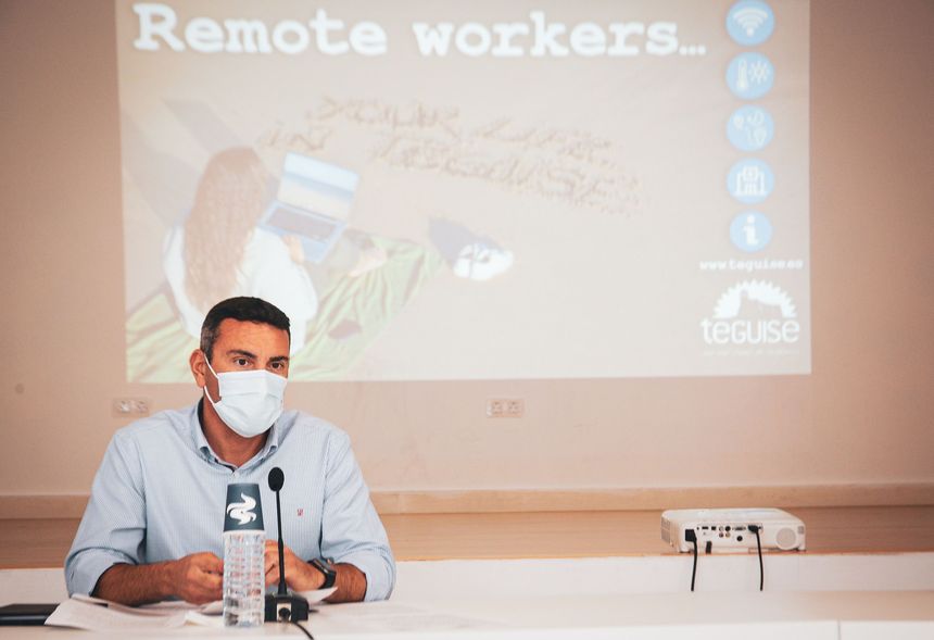 MESA REDONDA TURISMO TEGUISE 2