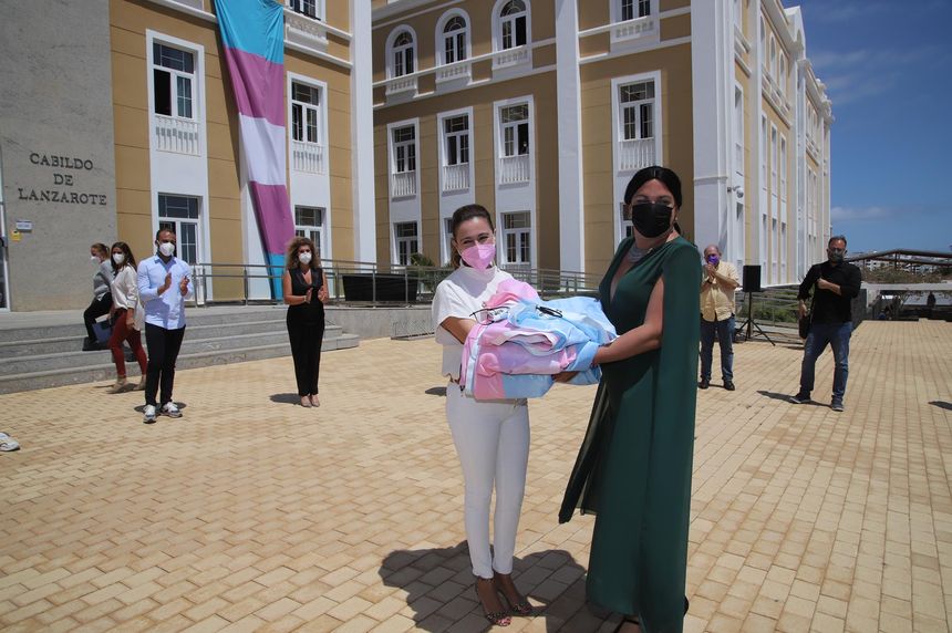 Acto Institucional Bandera Trans (3)