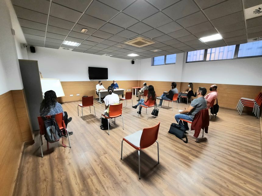 Imagen (reunión con los ponentes)