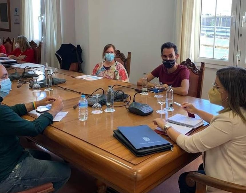 Mesa de la Juventud de Lanzarote  (3)