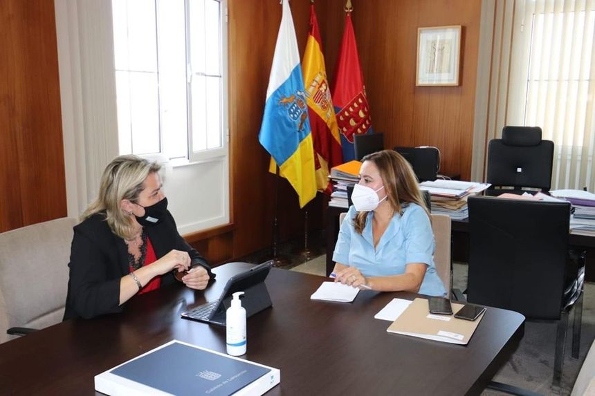 Reunión con la consejera