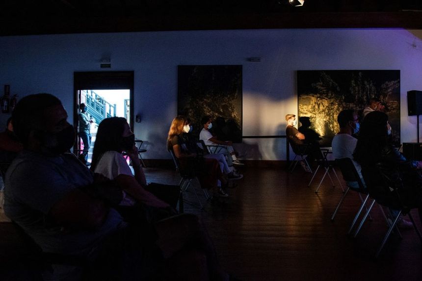 Público en Casa de la Cultura de Yaiza