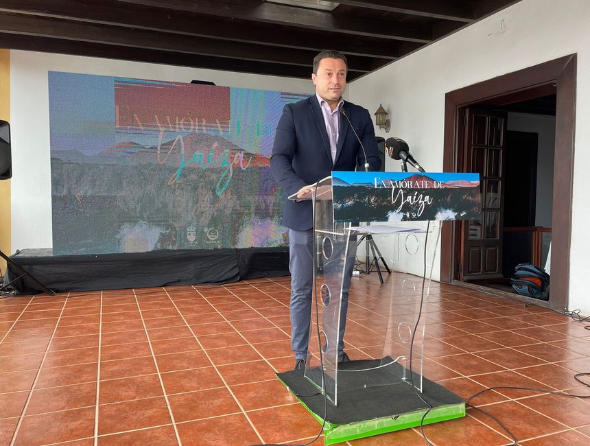El alcalde Óscar Noda