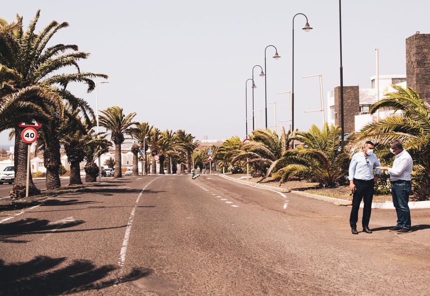 AVDA PALMERAS COSTA TEGUISE 2