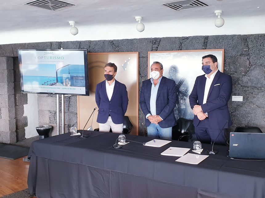 Firma convenio Turismo Lanzarote y Copturismo 1 (1)