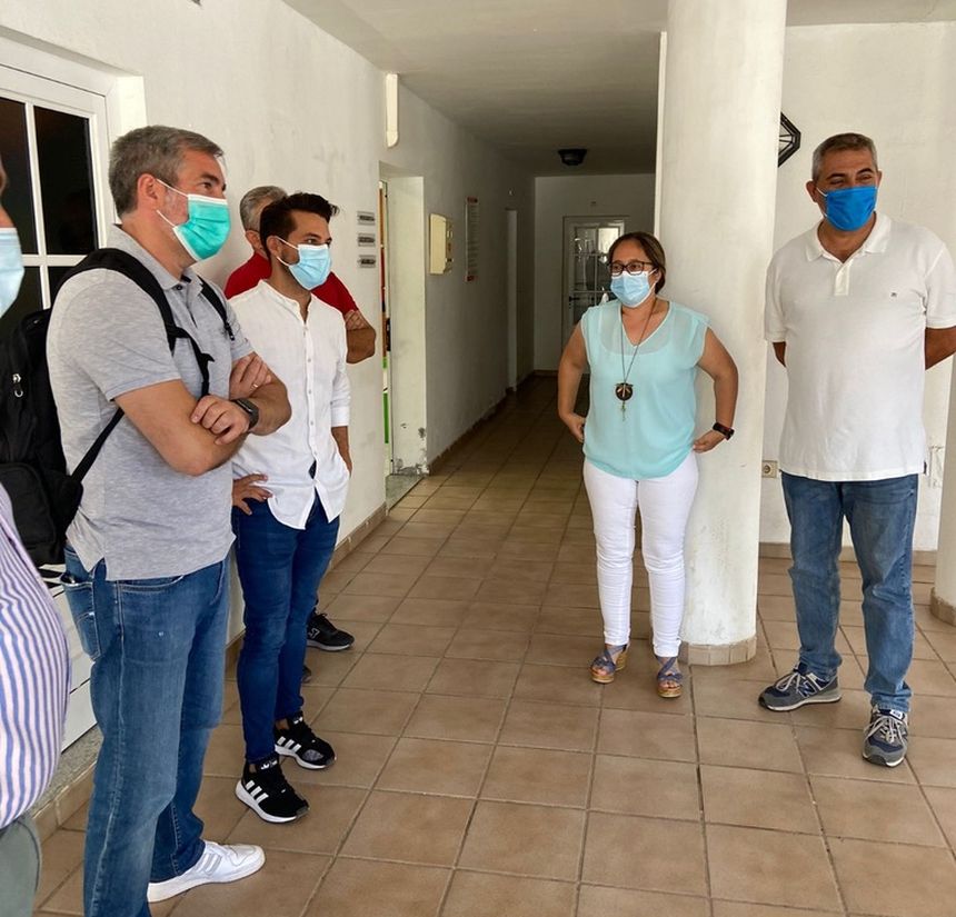 12E8DB17-D5D7-4036-8DA9-9EFCEC264ED8_1_105_c