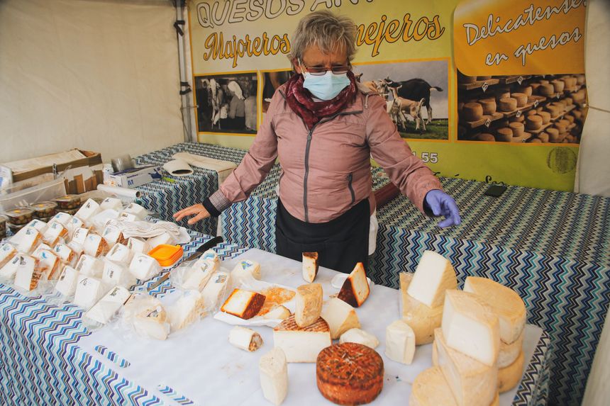 MERCADILLO TEGUISE (QUESOS)