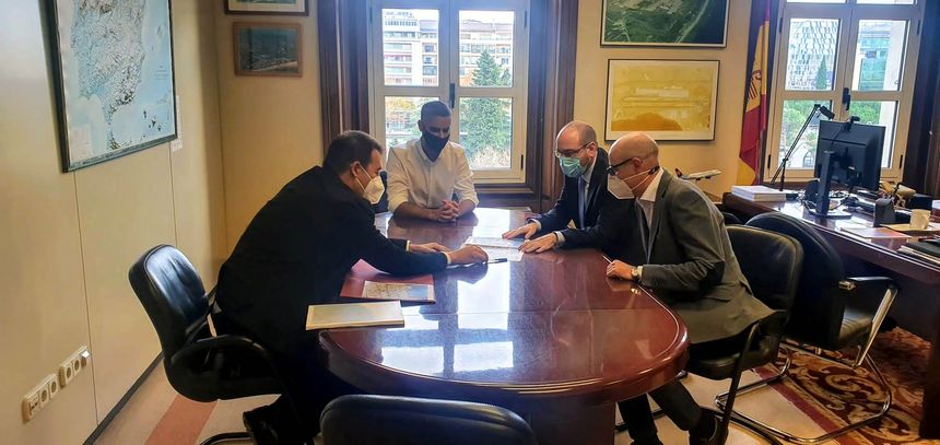 1 REUNIÓN EN MADRID CON RESPONSABLES DE AVIACIÓN CIVIL