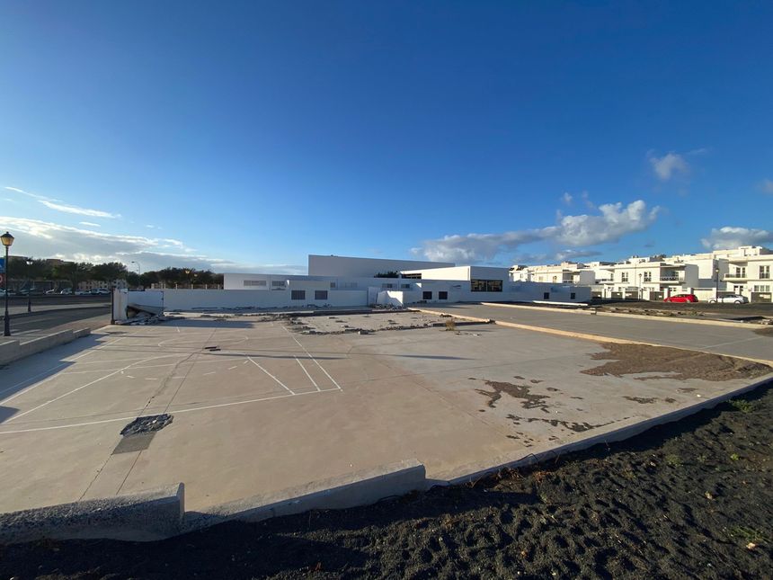 Solar anexo Centro Cívico (4)