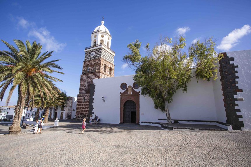 Iglesia de Guadalupe pequenÞo - La Villa de Teguise - Lanzarote