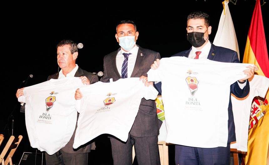 TEGUISE PUEBLO BONITO (CAMISETA LA PALMA)