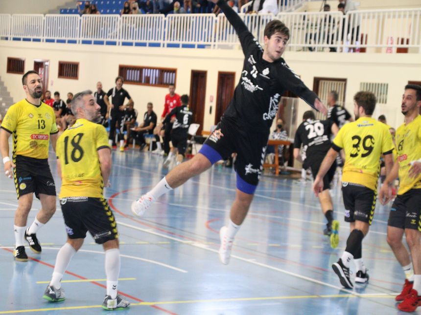 BALONMANO. GOURMET AMPATE LANZAROTE - CARNES DRIBEIRO OURENSE (4)