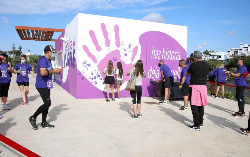 TEGUISE+PURPLE 4 (MURAL)