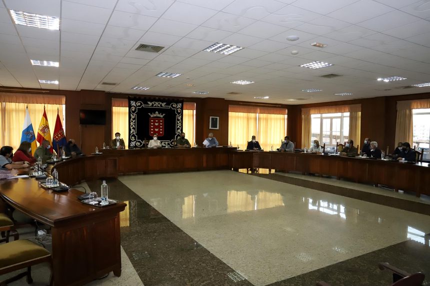 Reunión con Cofradías, patronal, Cámara de Comercio y alcaldes (5) - copia