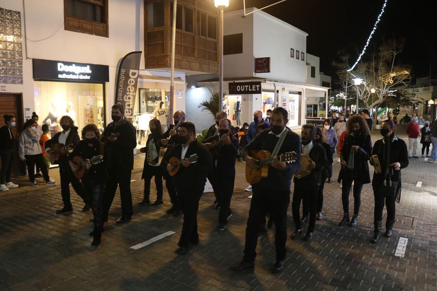 Pasacalles Rancho de Pascua de Yaiza calle Limones