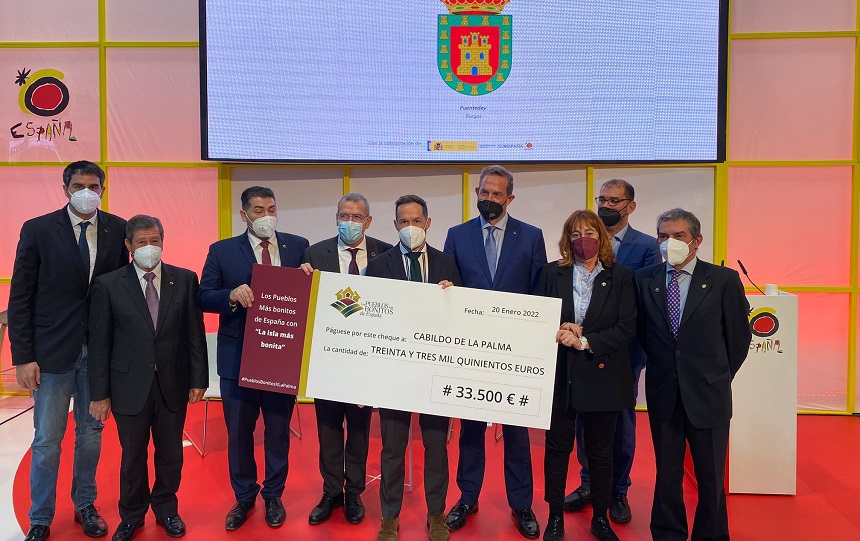 ENTREGA CHEQUES PUEBLOS BONITOS CON LA PALMA 1