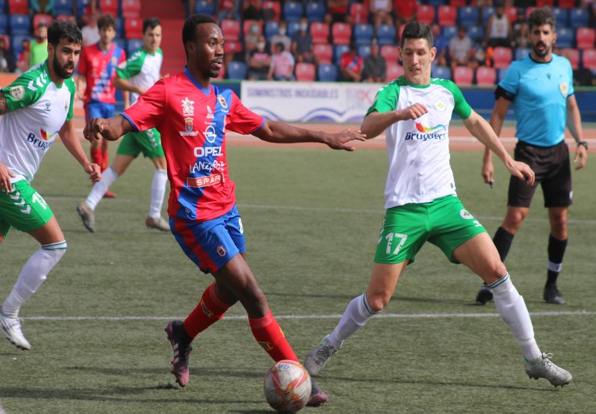 TERCERA. UD LANZAROTE - VILLA DE SANTA BRÍGIDA (3)