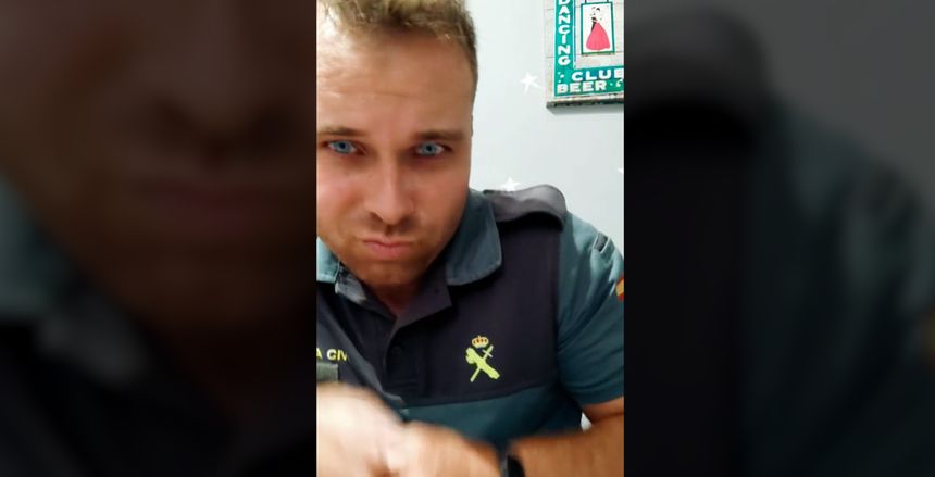 Imagen enviada por la Guardia Civil sobre la persona investigada que se hacía pasar por un agente del cuerpo.