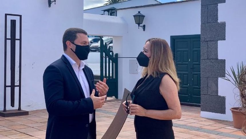 Imagen de archivo de un encuentro en Yaiza entre Noda y Corujo.