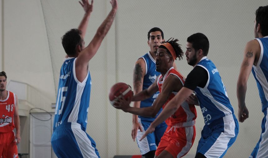 BALONCESTO. ALOE PLUS LANZAROTE CONEJEROS - VITO VALSEQUILLO (5)