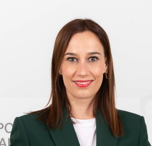 Nira Fierro