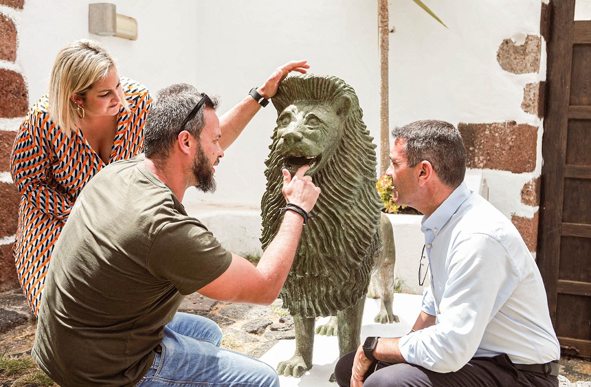 LEONES TEGUISE RESTAURADOS 1