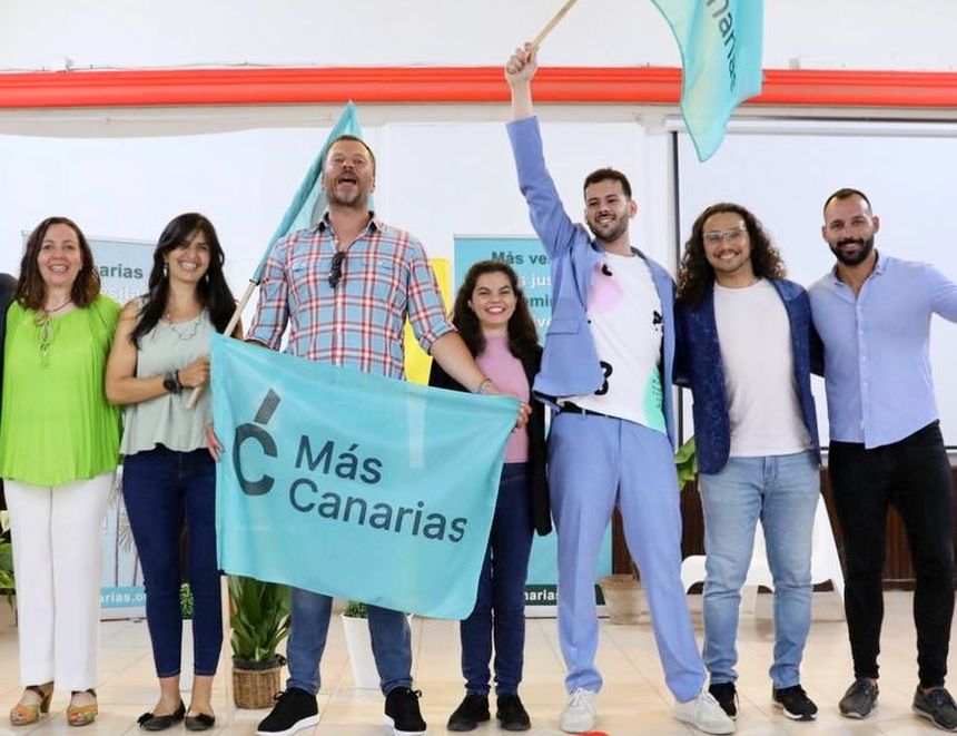 Los integrantes del nuevo equipo que dirigirá Más Canarias.