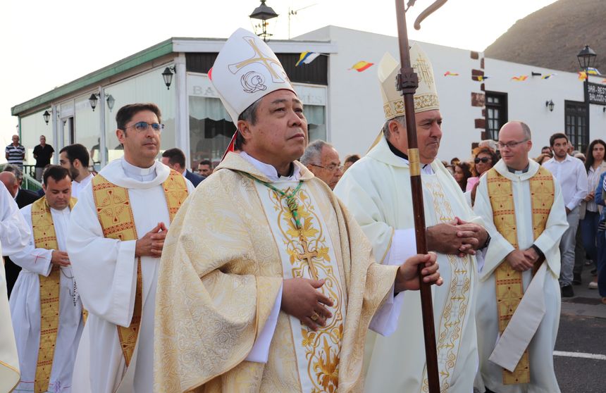 Procesión 2