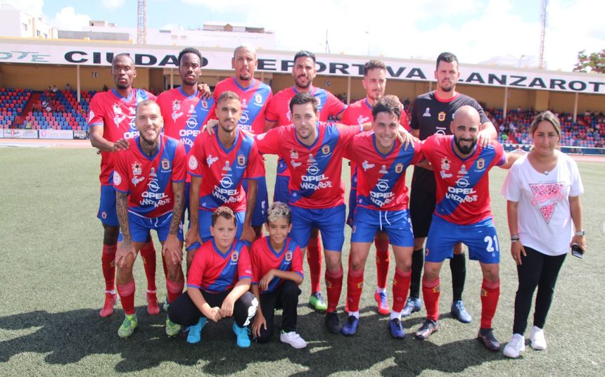 TERCERA FEDERACIÓN. UD LANZAROTE VS UD SAN FERNANDO (1)