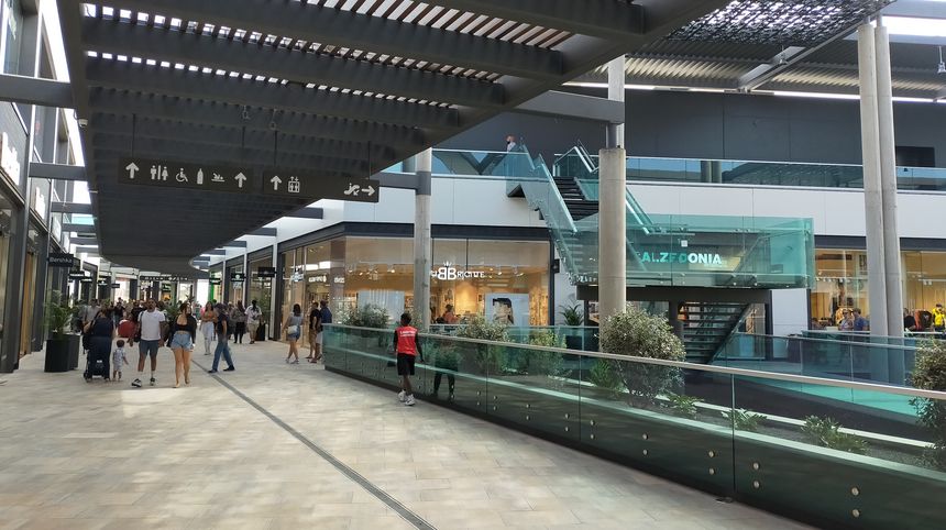 El Open Mall Lanzarote ha generado una nueva ilusión entre la población de la Isla que lo ha adoptado ya como un centro de referencia.