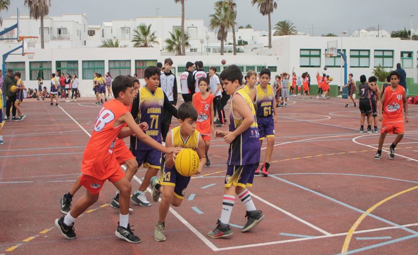 BALONCESTO. FIESTA MINIBASKET MAGEC TÍAS (5)