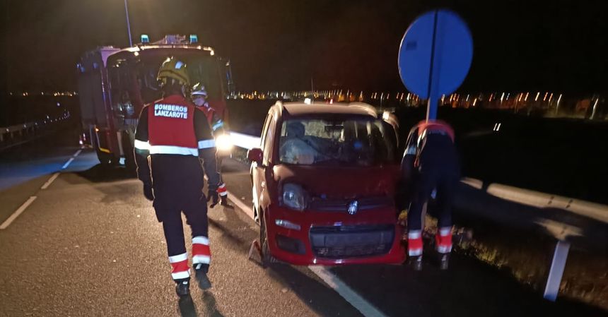 Imagen de cómo quedó uno de los vehículos