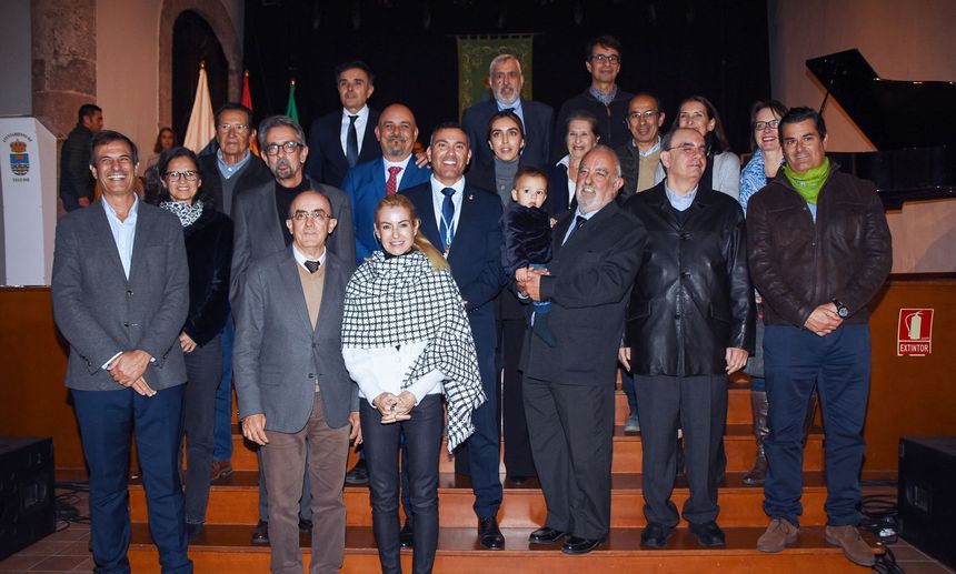 MEDALLA PLATA HMNOS DÍAZ RIJO TEGUISE 1