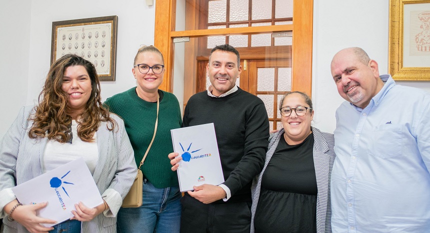REUNIOìN LANZAROTEA TEGUISE 1