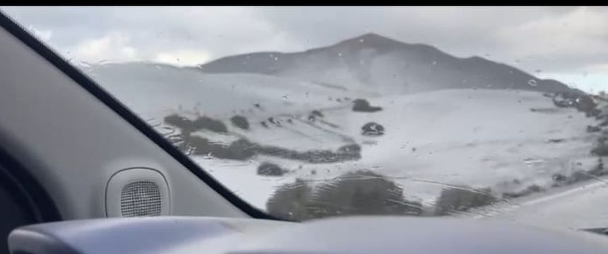 Timanfaya desde el interior de un vehículo parece el Teide