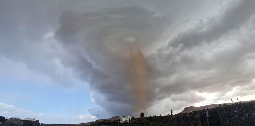 Una de las imágenes más hermosas del fenómeno vivido este sábado en Lanzarote