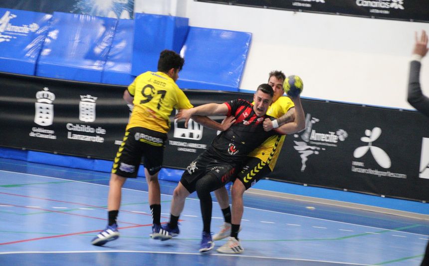 BALONMANO. SAN JOSÉ OBRERO - RIBEIRO (2)