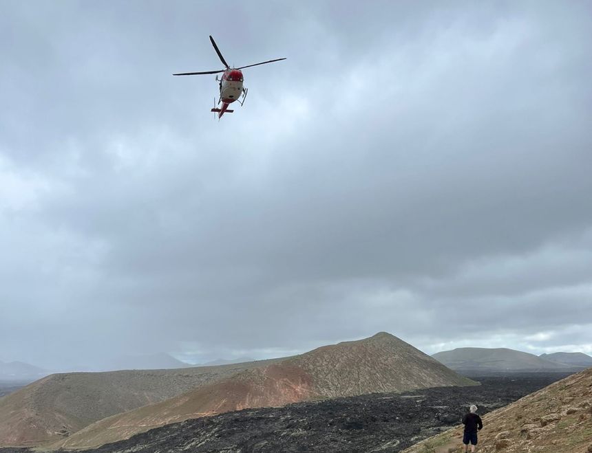 Momento en el que el helicóptero llega a la zona de rescate