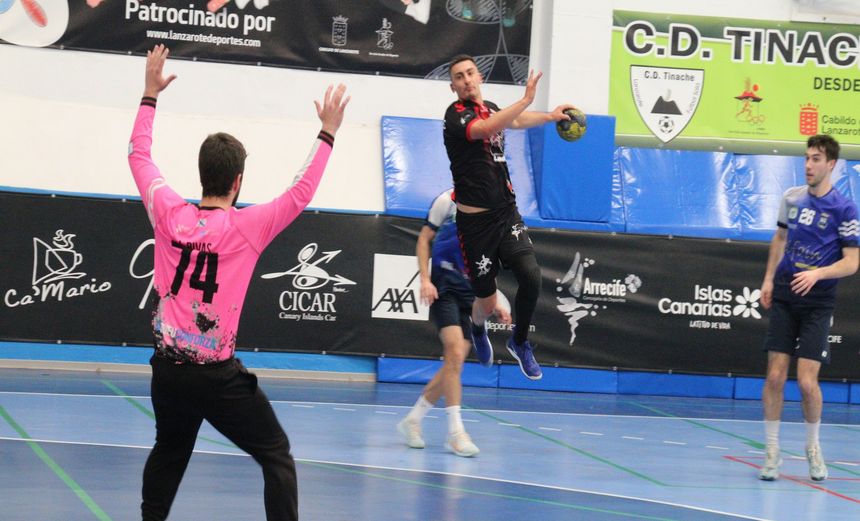 BALONMANO. LANDBIT LANZAROTE - BUEU (3)