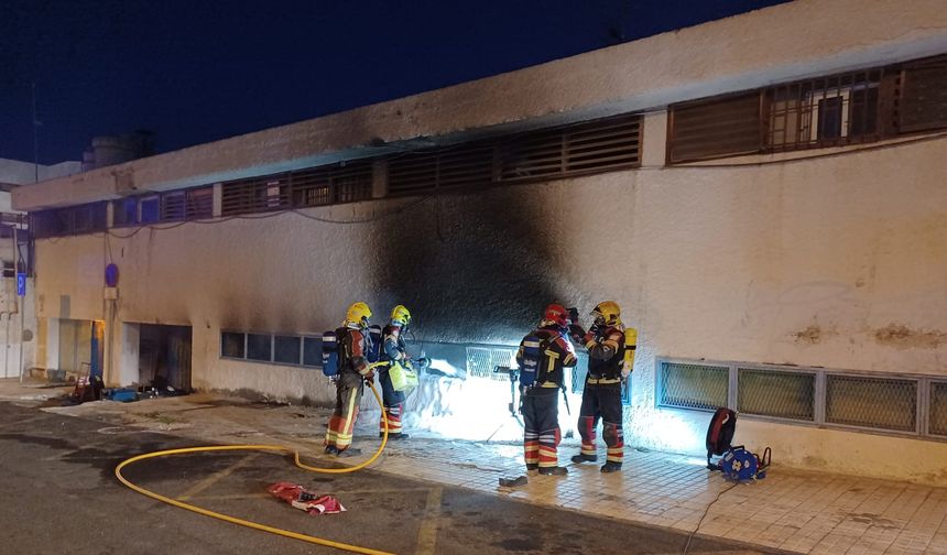 Así quedó la fachada tras el incendio