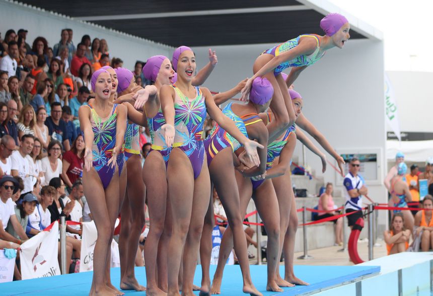 natación tres