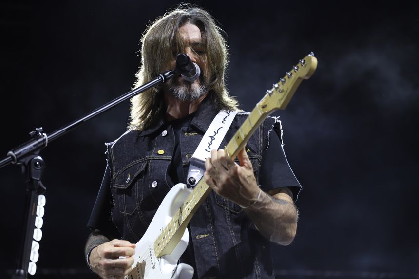juanes tres