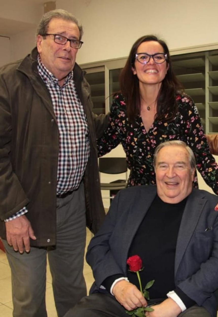 Jerónimo Saavedra cuando era Diputado del Común con la responsable del departamento en Lanzarote, Carlota Melgarejo, y el tristemente desaparecido Enrique Pérez Parrilla en un acto celebrado en Haría.