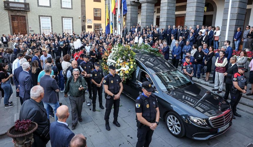 Imagen del coche fúnebre