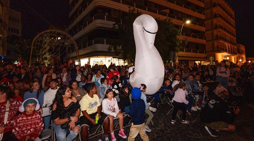 Navidad Arrecife 2023. Numeroso público en el acto del encendido