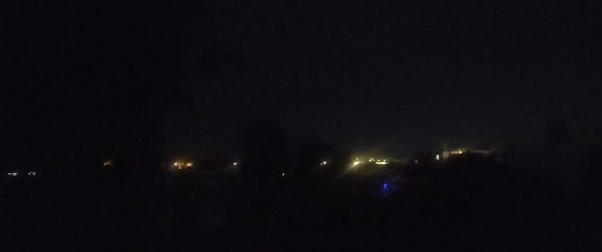 Imagen de la zona de Puerto Calero este lunes por la noche.